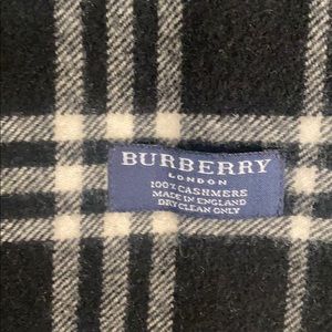Burberry scarf